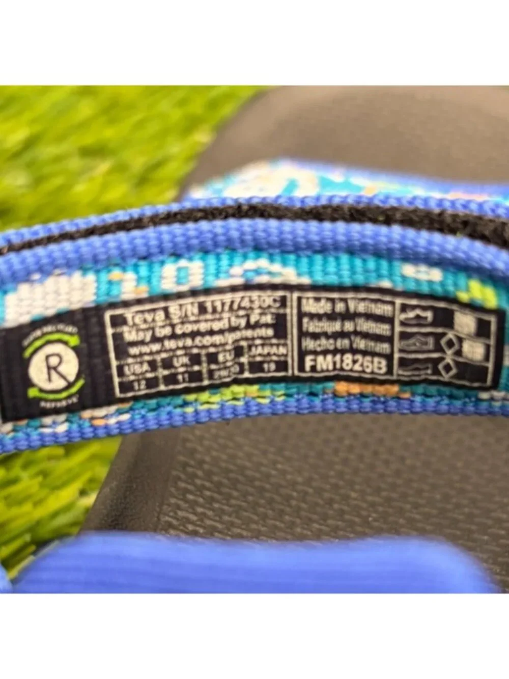 Teva Hurricane XLT Boys Size 12C Blue Black Beach Outdoor Hiking Strappy Sandals